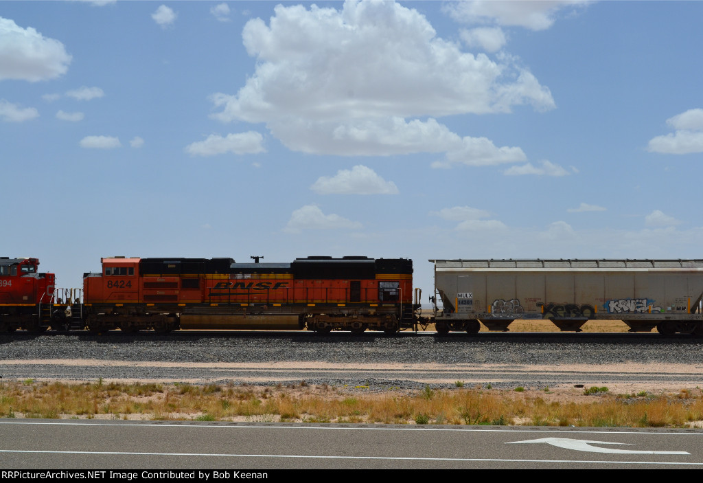 BNSF 8424